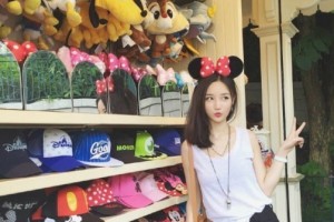 王思聪90后新女友朱宸慧淘宝开店:淘宝店一年净赚1.5亿